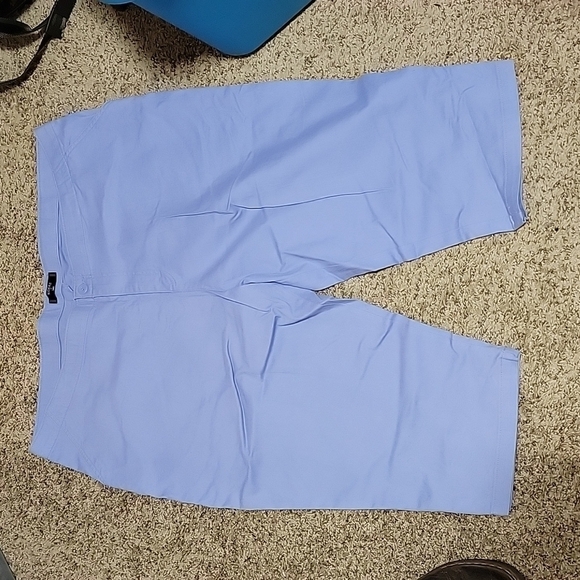 Riders by Lee Pants - 26w riders by Lee blue capri pants. Like new